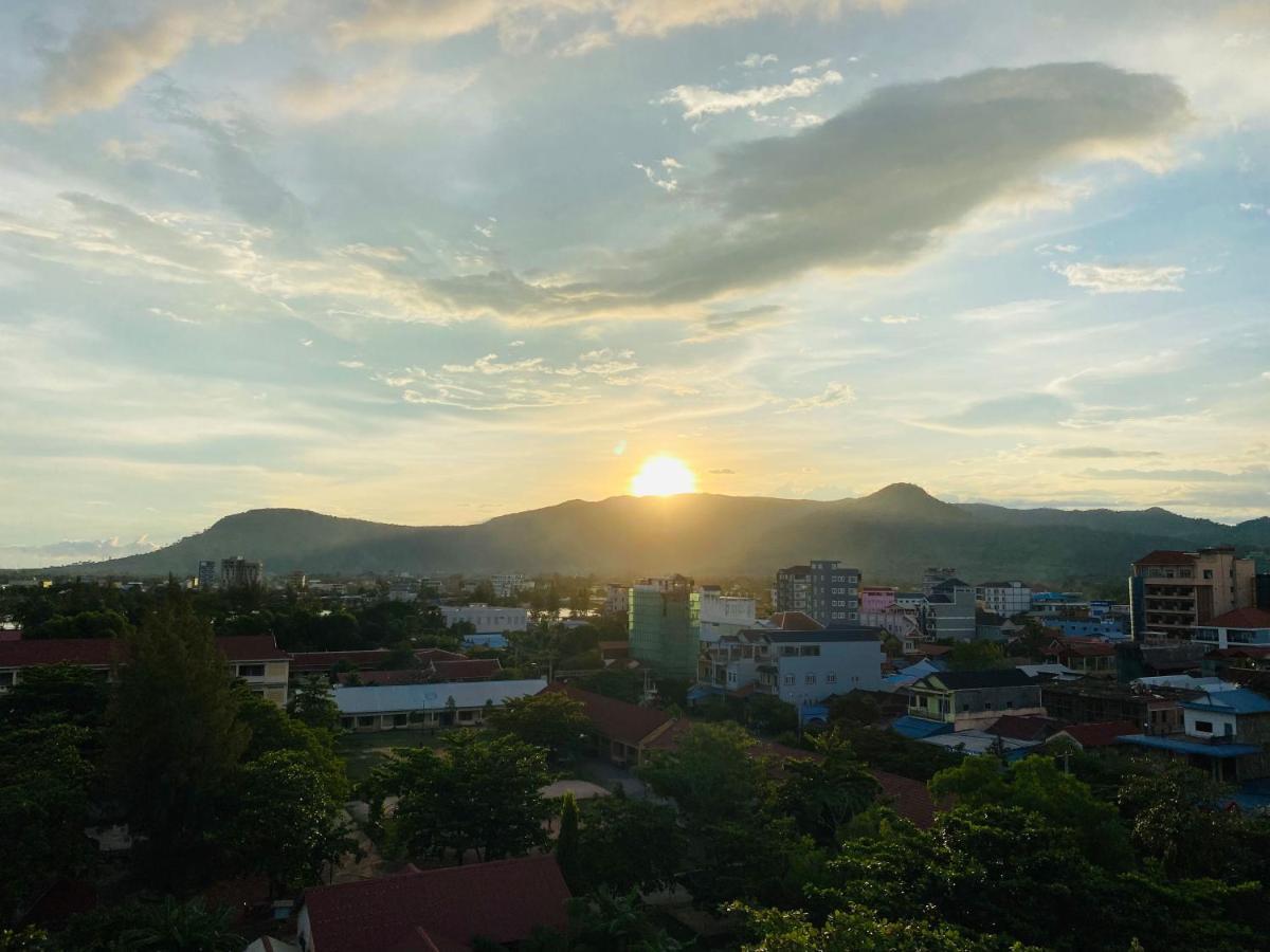 Kampot Sunny Hotel Екстериор снимка